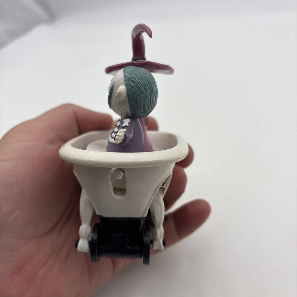 Disney Nightmare Before Christmas Lock Shock Barrel in Roll Along Bathtub Figure